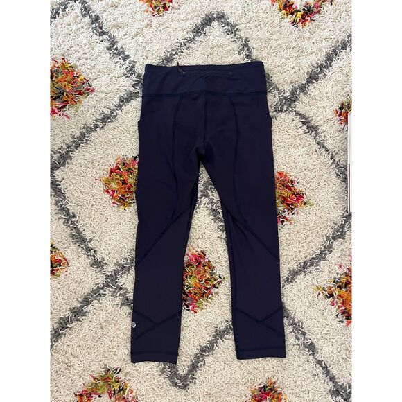 Lululemon Pace Rival Crop (22") in Midnight Navy - Picture 4 of 5